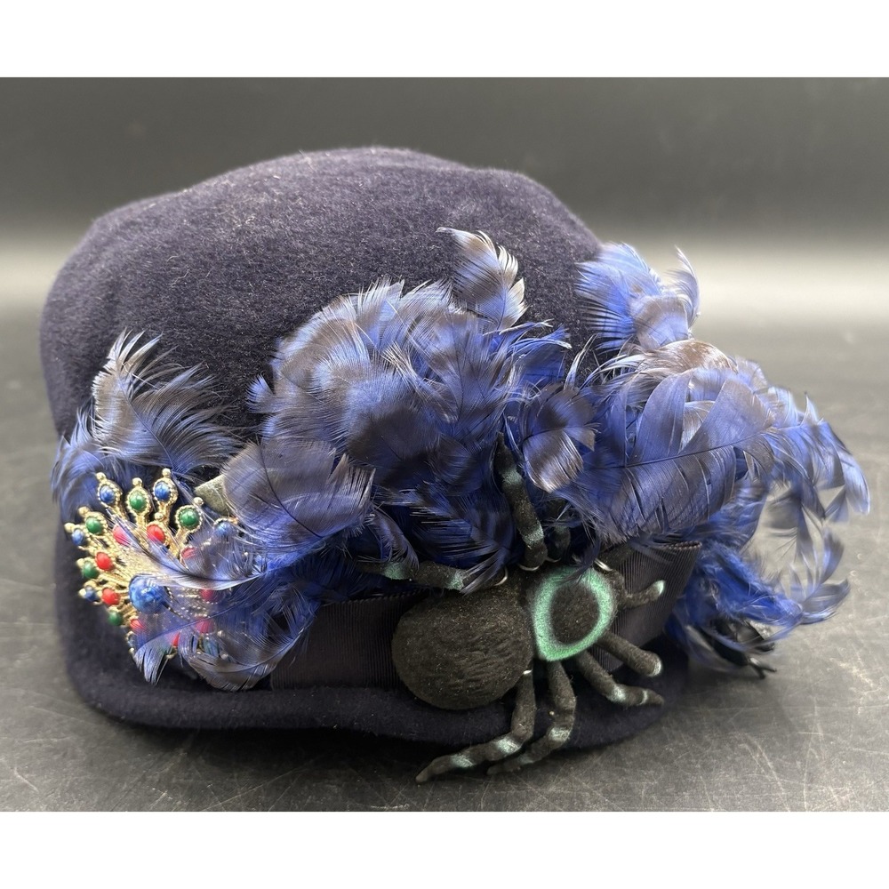 Vtg Creepy Navy Velour Clotche Bucket Hat Halloween Spider Snake Brooch Feathers